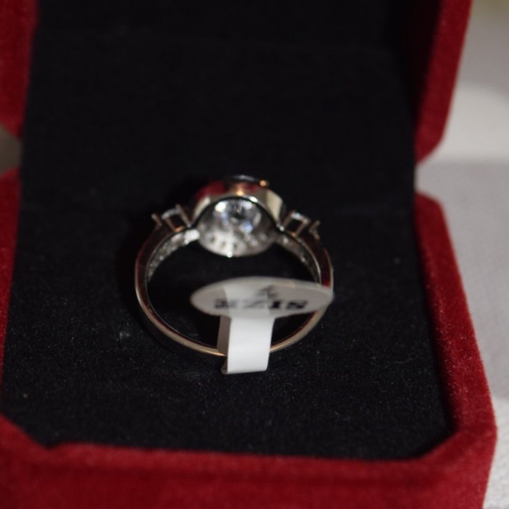 Liza Michele Cubic Zirconia & Silvertone Halo Ring 7 - Picture 6 of 7